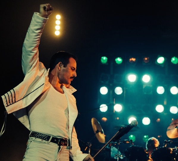 Pablo Padín es el cantante del grupo "God save the Queen".