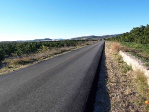 Asfaltado camino rural 1