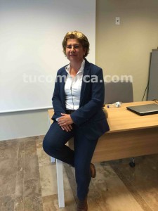 PILAR NAVARRO
