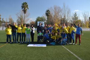 Jovénes participantes en el Torneo Escorpión de Cheste este pasado fin de semana.