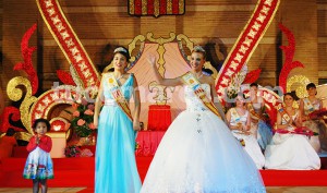REINAFIESTAS Presentación de la Reina de la Feria y Fiestas de Buñol del año pasado.