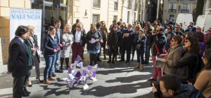 DiaDona Responsables de la Diputación de Valencia durante el acto conmemorativo.
