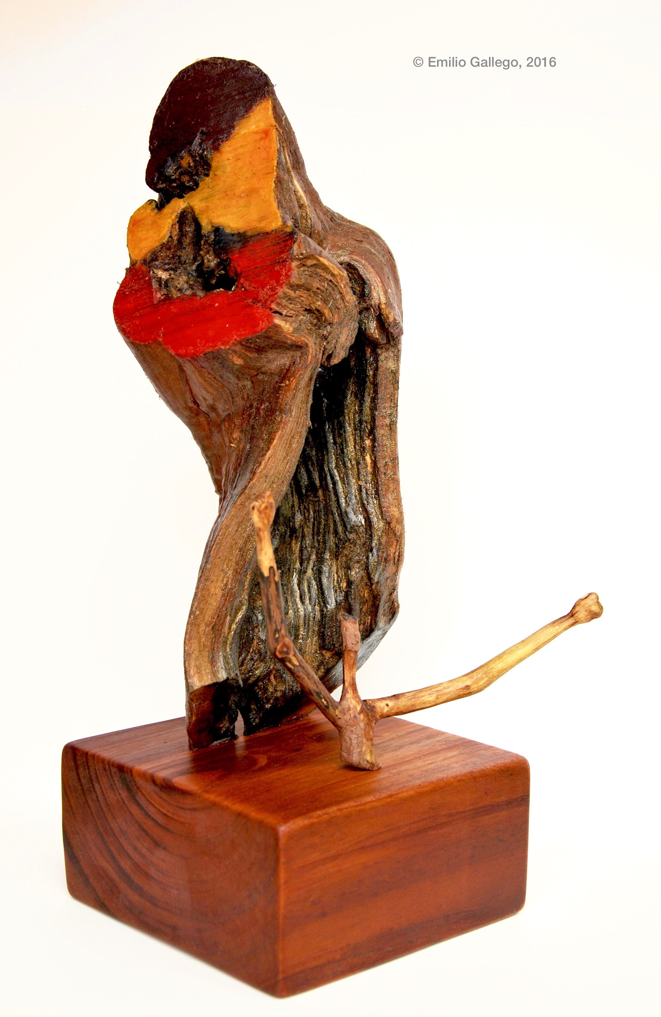 Escultura de Emilio Gallego que se entrega como reconocimiento.