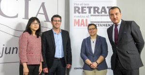dipumaltrat3 Presentación de la campaña "Haz tu retrato contra el maltrato".