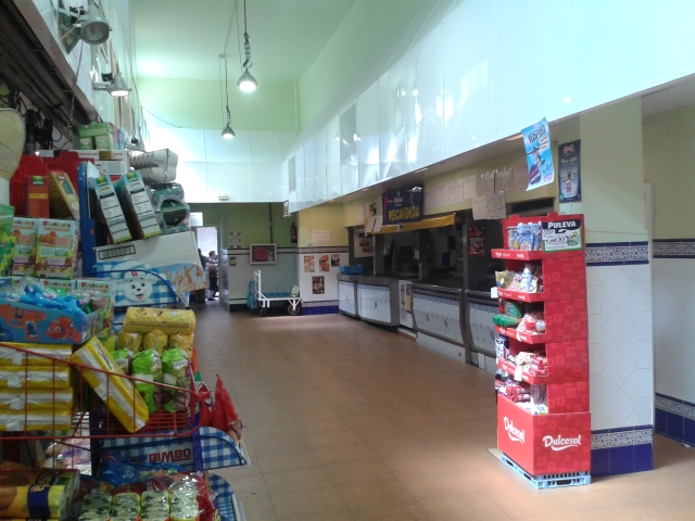 Instalaciones del mercado municipal de Riba-roja.