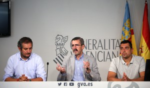 josemarianagelb El director general de la AVSRE, Jose María Ángel, durante la exposición.