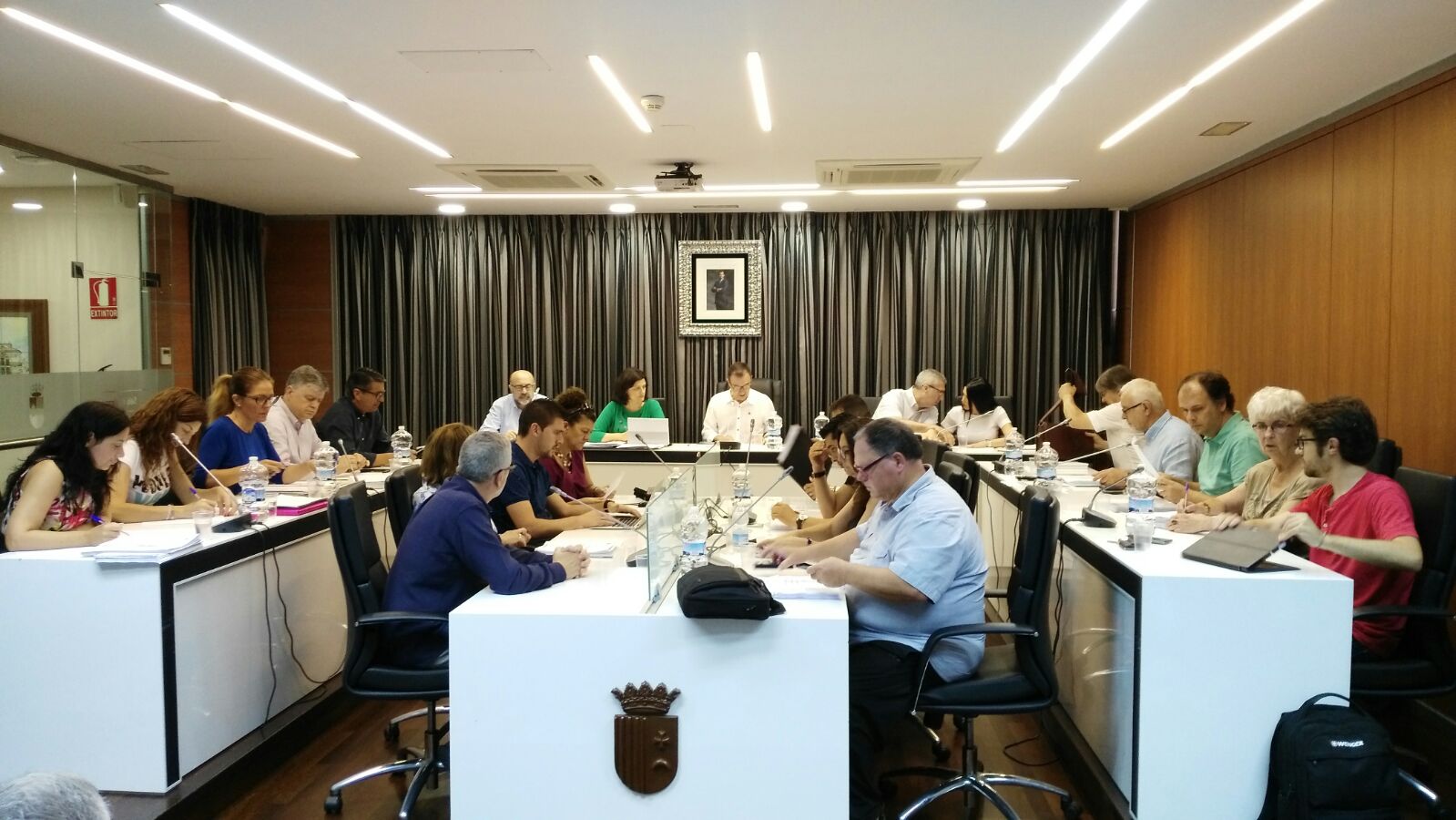 Pleno del Ayuntamiento de Riba-roja en una imagen de archivo.
