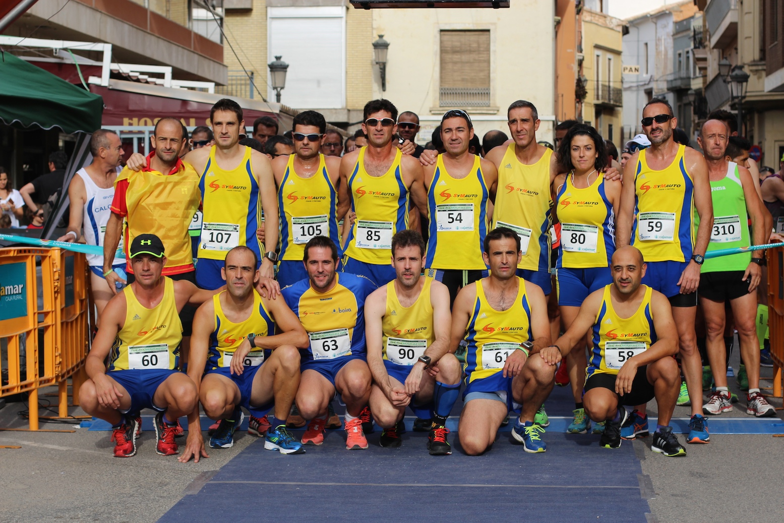 La organización del evento contó con la colaboración de 80 voluntarios de casi una veintena de entidades locales.