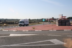 RotondaCV50b La Conselleria de Obras Públicas está ejecutando dos obras en la CV-50, en Cheste, que eliminan dos puntos negros en el municipio.