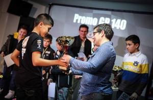 La diputada de Deportes destaca la importancia de apoyar el talento joven con becas como las de València Esports, en la gala de despedida de la temporada de la Cuna de Campeones en el Circuit.