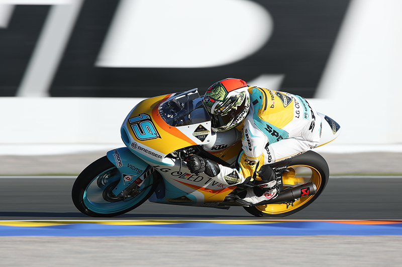 Ha empezado hoy el último Gran Premio de la temporada 2016 para la Moto3, en el circuito Ricardo Tormo de Cheste.