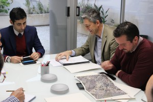  L'Ajuntament de la Pobla de Vallbona ha presentat 1.400 firmes per sol·licitar la gratuïtat o una reducció important del preu del bitllet de metro per a persones desocupades i estudiants.
