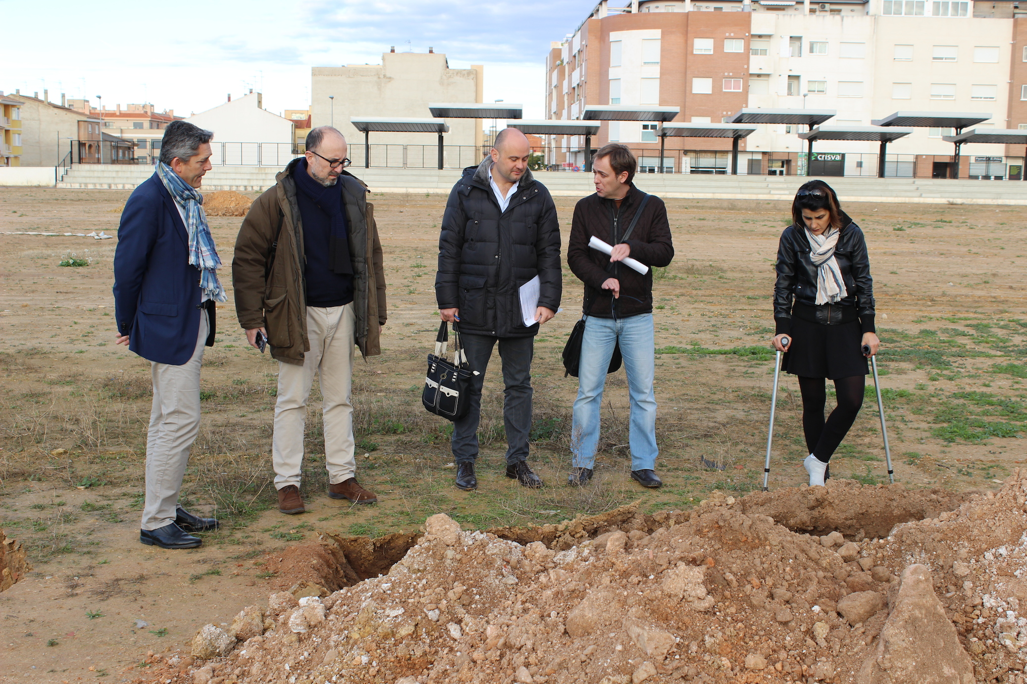 El projecte inclou també la il·luminació del camp i un espai perimetrals per al públic amb una zona verda independent de la graderia.