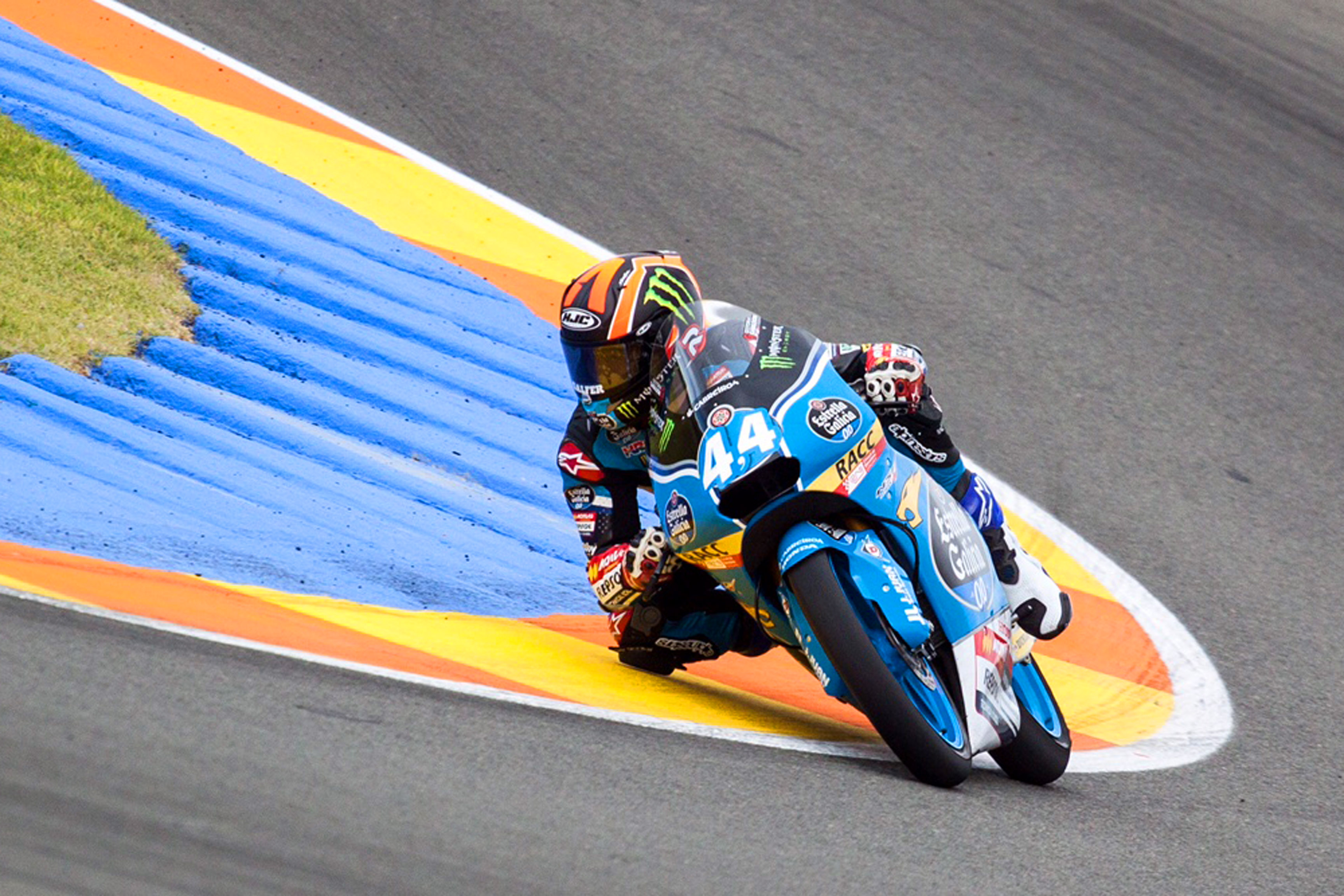 La pretemporada de Moto2 y Moto3 ha comenzado en el Circuito Ricardo Tormo de Cheste.