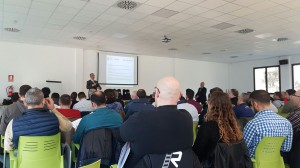 LElianaPolicia Agentes de la Policía Local de l’Eliana participaron en un curso de formación en el que se les enseñaban los beneficios de emplear cámaras personales.