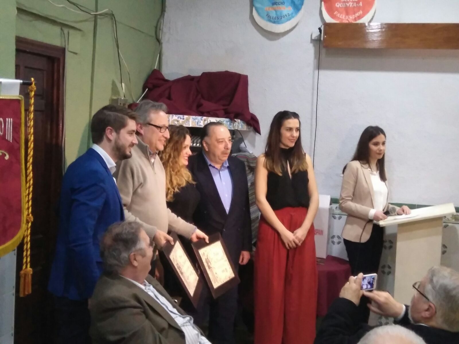 El alcalde de Buñol durante la entrega de los premios este lunes en Valencia.