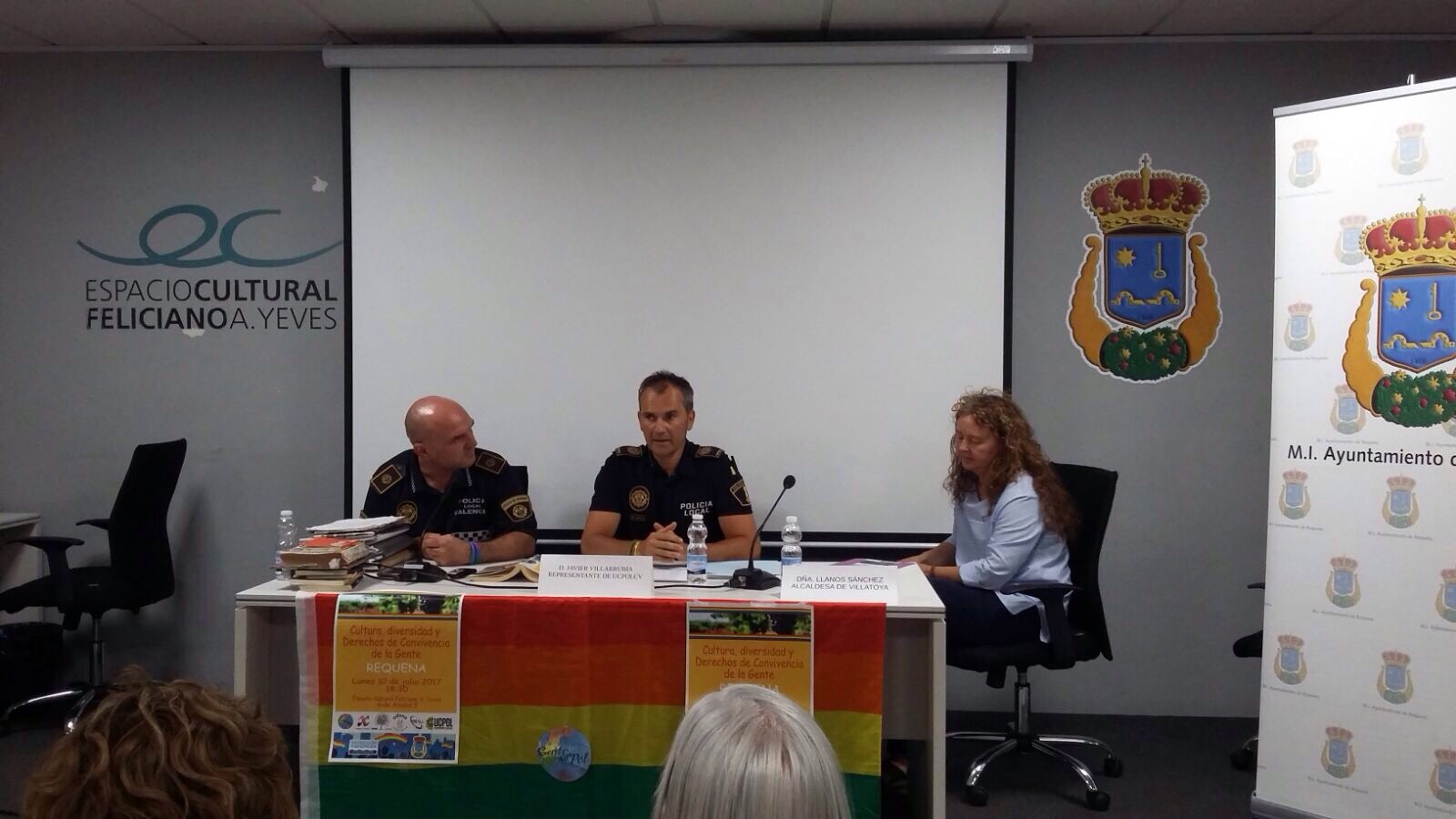 Participantes en la jornada desarrollada en Requena.