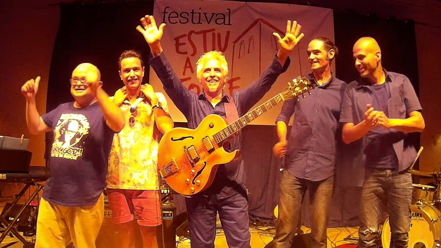 Ximo Tébar durante su actuación en la XXX Trobada de Jazz de L'Eliana.