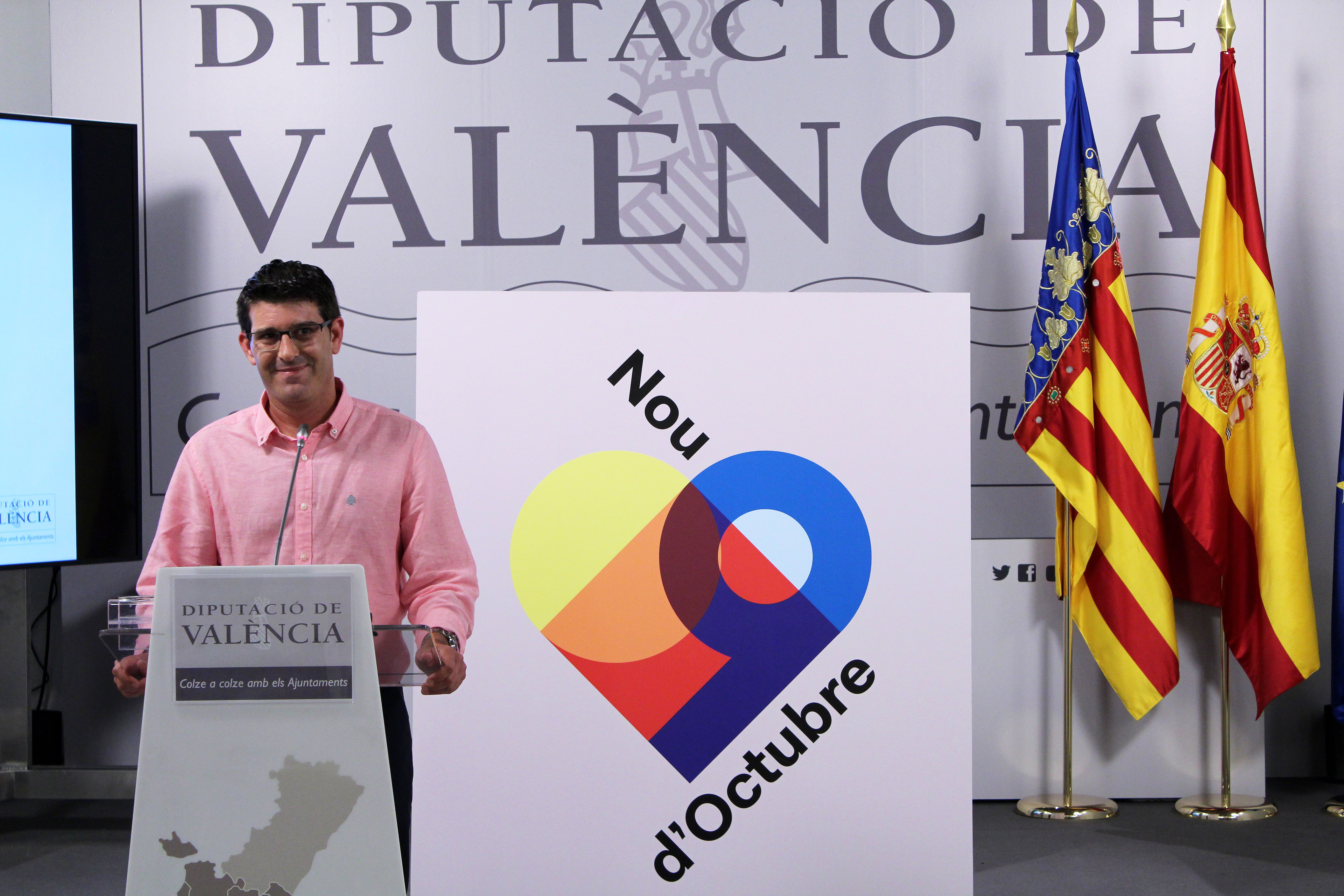 Jorge Rodríguez invita a los valencianos a visitar y conocer la Diputación con motivo del 9 d’Octubre.