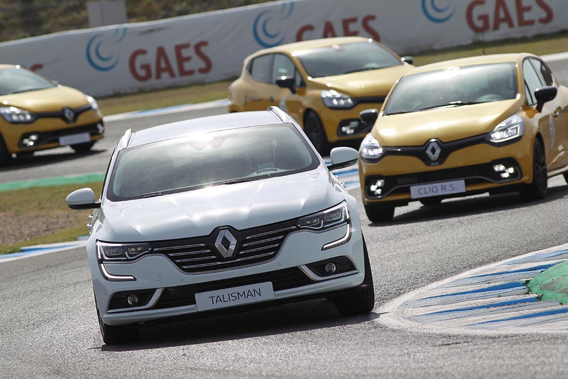 La Renault Passion Experience s'ha celebrat ja en circuits com el de Jerez o el de Navarra.