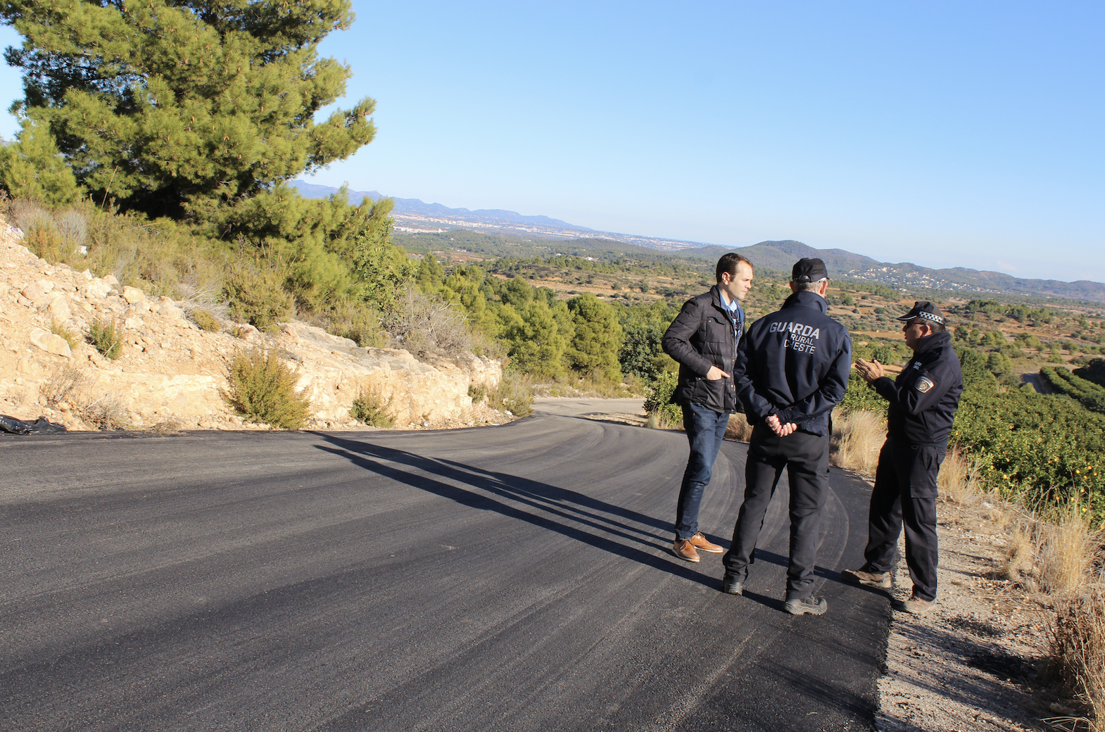 Además, la inversión en la mejora de las instalaciones deportivas también se aumenta en 28.000 euros con fondos municipales.