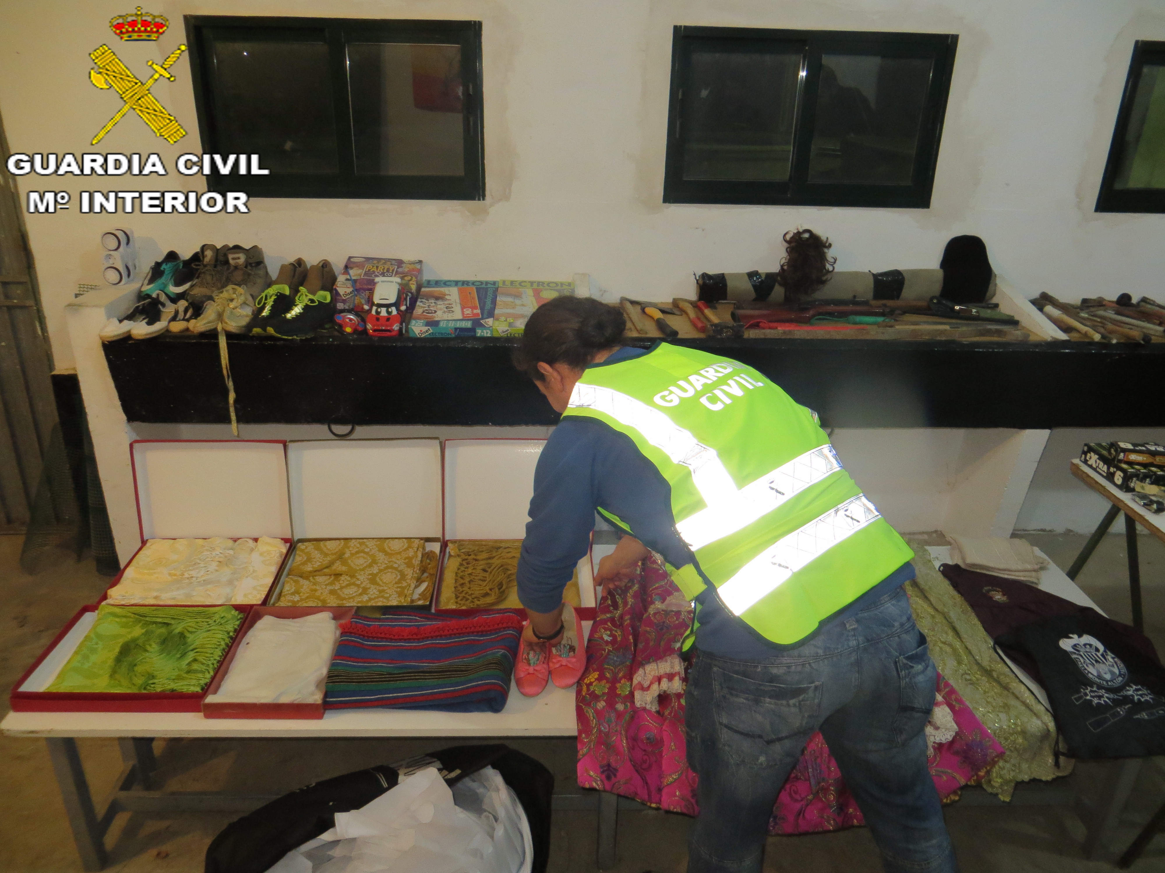 Estos hechos delictivos en las comarca de La Hoya de Buñol-Chiva han quedado resueltos con la detención y posterior entrada en prisión del autor de estos hechos.