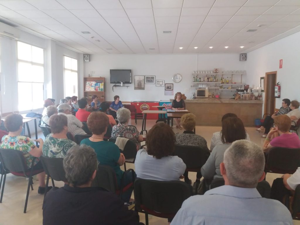 Una de las acciones desarrollada por la oficina en Cheste.