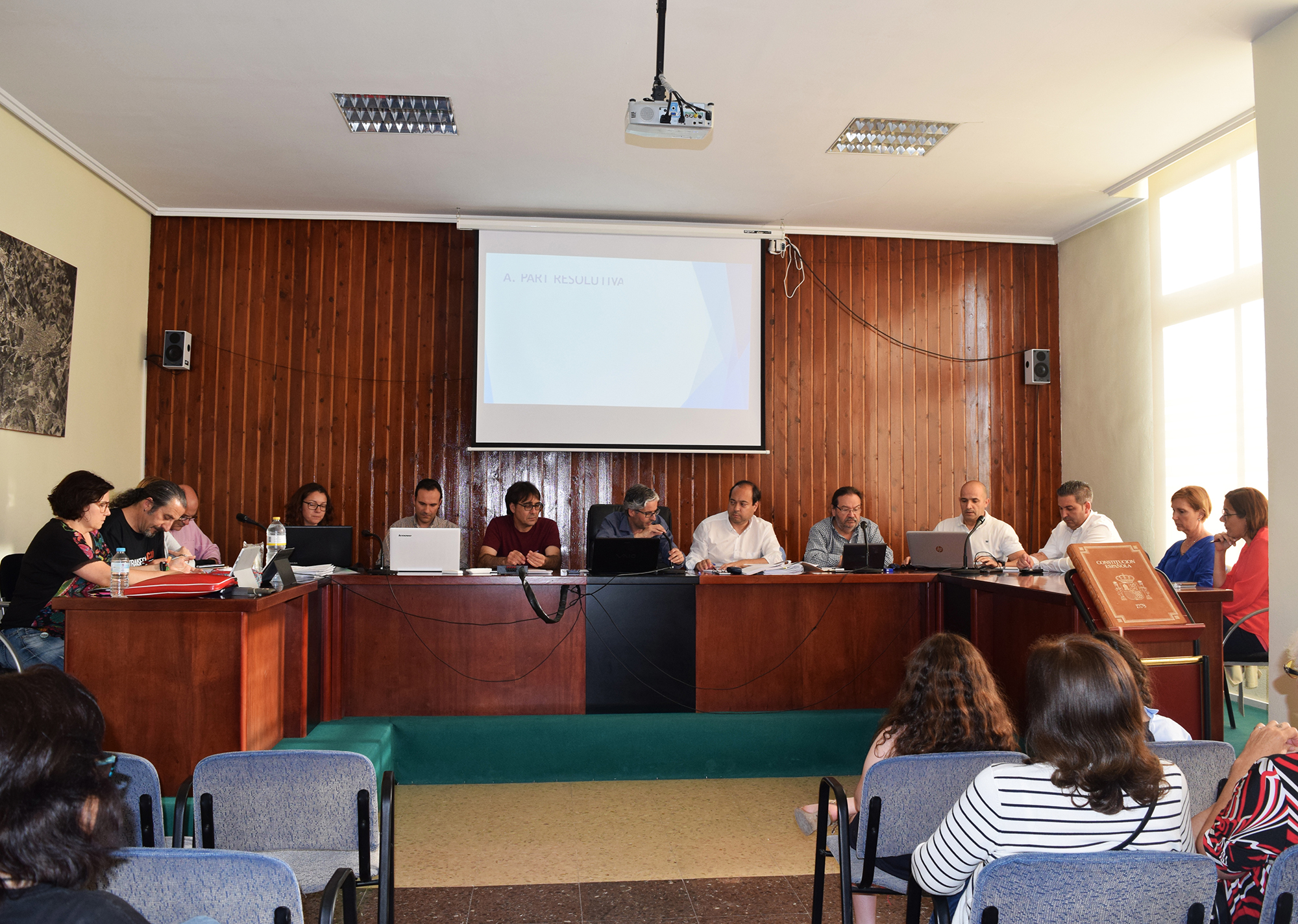 Una imagen de la última sesión plenaria del Ayuntamiento de Vilamarxant.