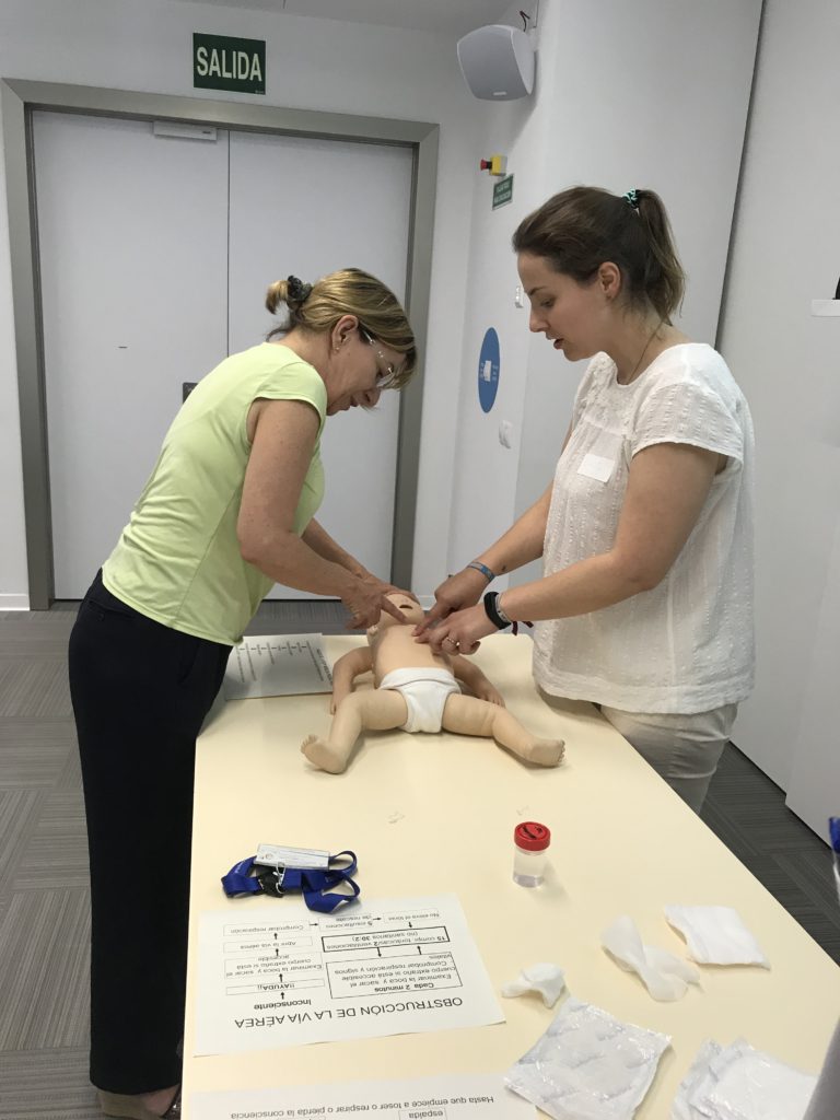 Esta iniciativa se enmarca en la apuesta del Hospital de Manises como organización saludable que fomenta la formación especializada y los buenos hábitos entre los profesionales.