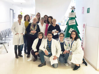 El Árbol Solidario estará presente en el Hospital y en el centro de Especialidades de Buñol.