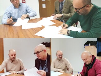 Firma de los convenios con los clubs deportivos de Utiel.